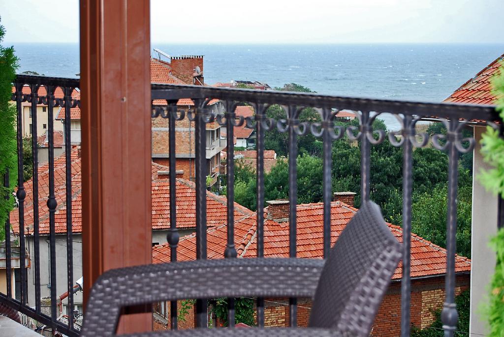 Dimitur Jekov Guest House ออบซอร์ ภายนอก รูปภาพ
