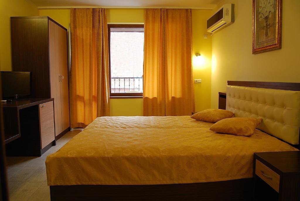 Dimitur Jekov Guest House ออบซอร์ ภายนอก รูปภาพ